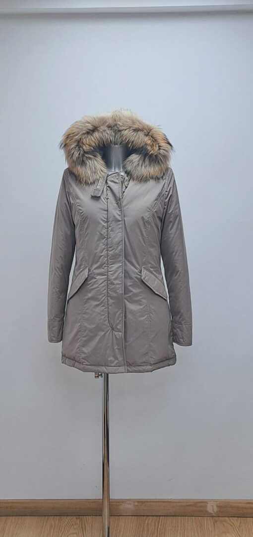 Woolrich – Luxury Arctic Parka in Urban Touch – pelliccia removibile - immagine 2