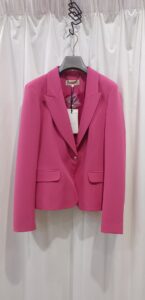 Guerry – Completo giacca e pantalone fucsia Kocca - immagine 3
