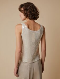 Cadore – Top ricamato con paillettes Pennyblack - immagine 3